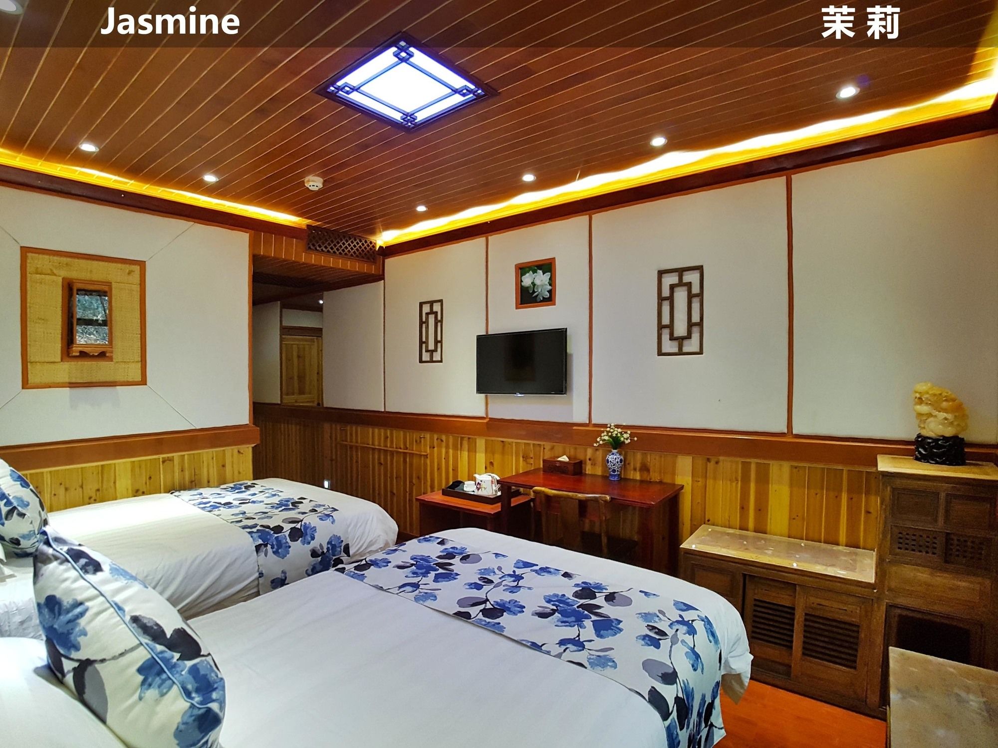 Xingping Li River Lodge