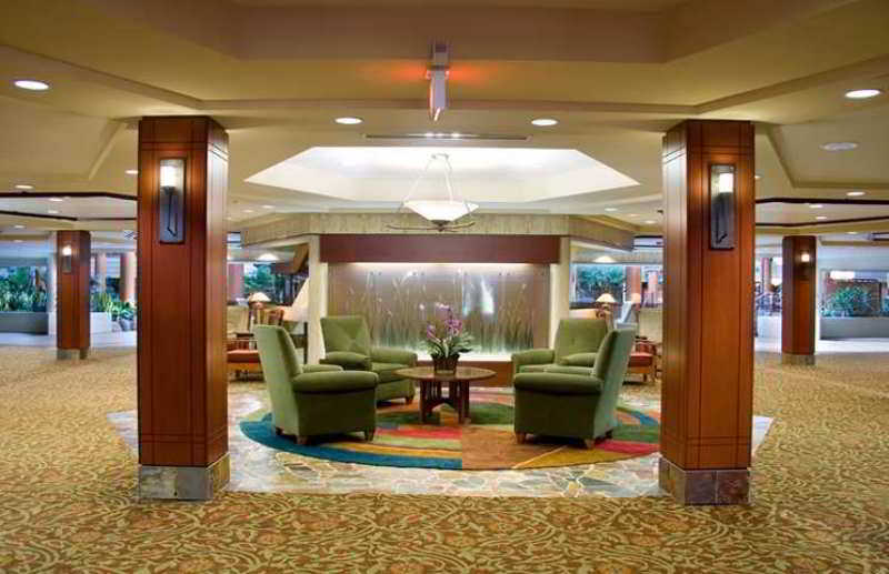 Indian Lakes Hotel