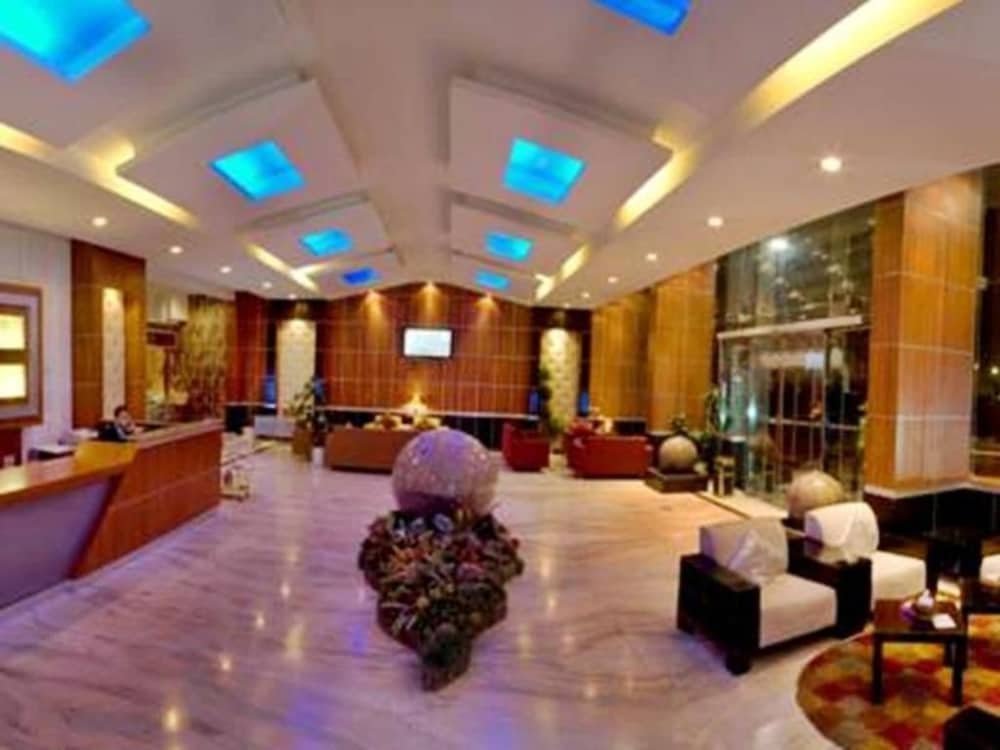Almakan Hotel 113