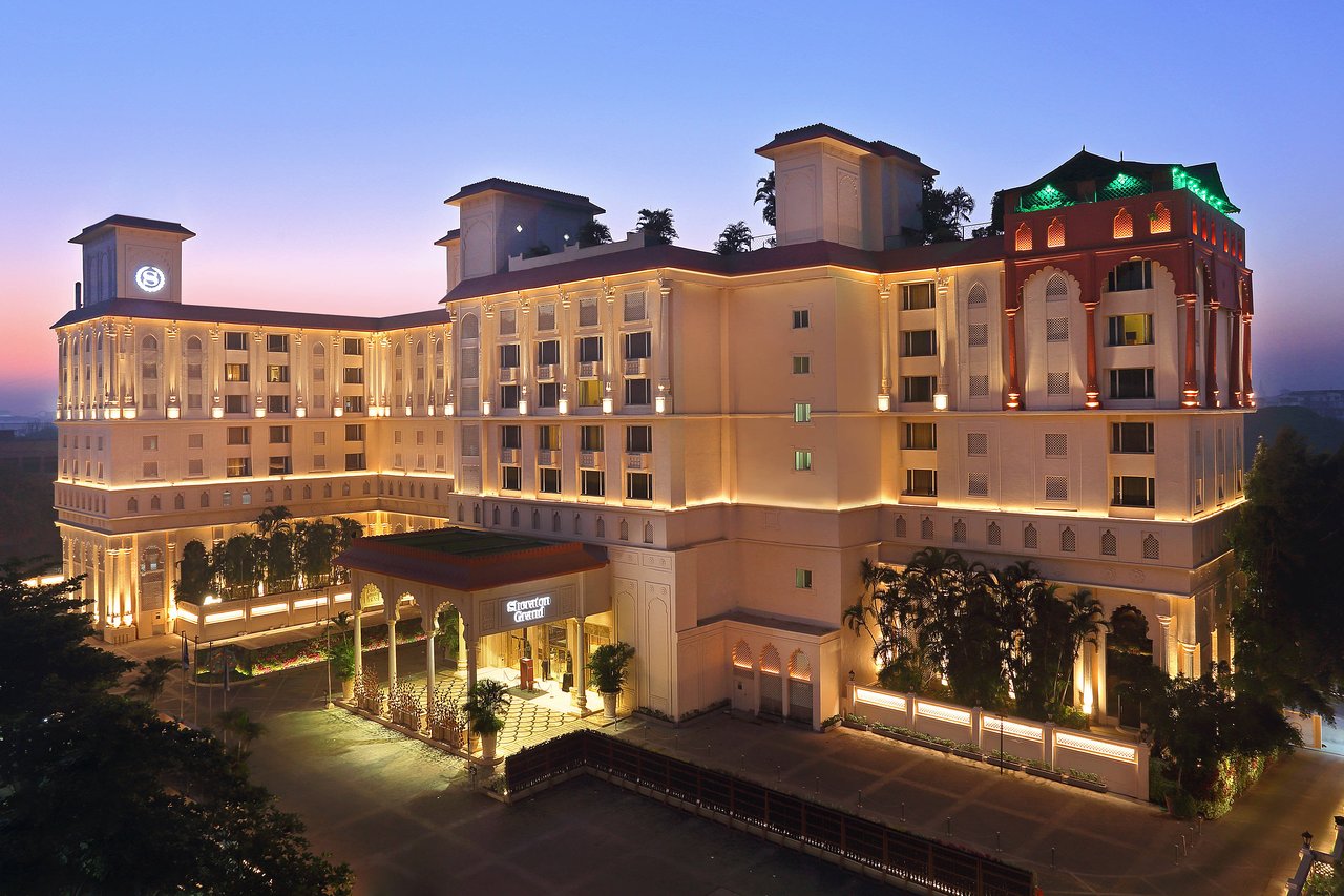 Sheraton Grand Pune Bund Garden Hotel