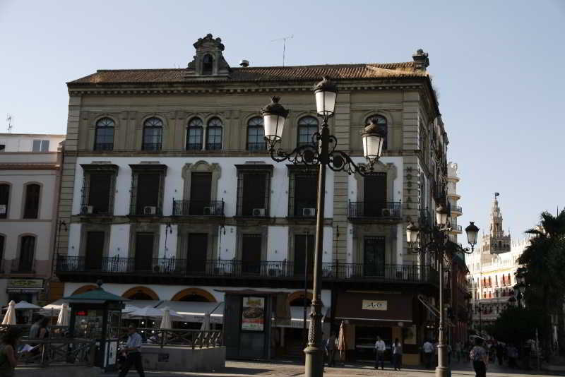 Hotel Tayko Sevilla