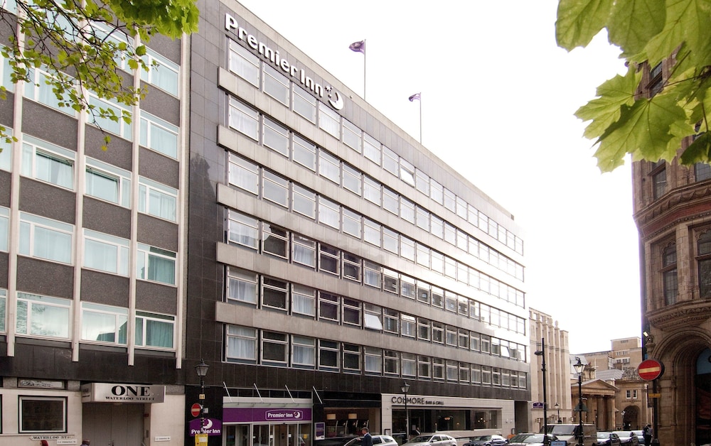 Premier Inn Birmingham City - Waterloo St