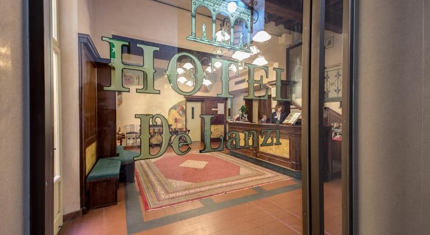 Hotel De Lanzi