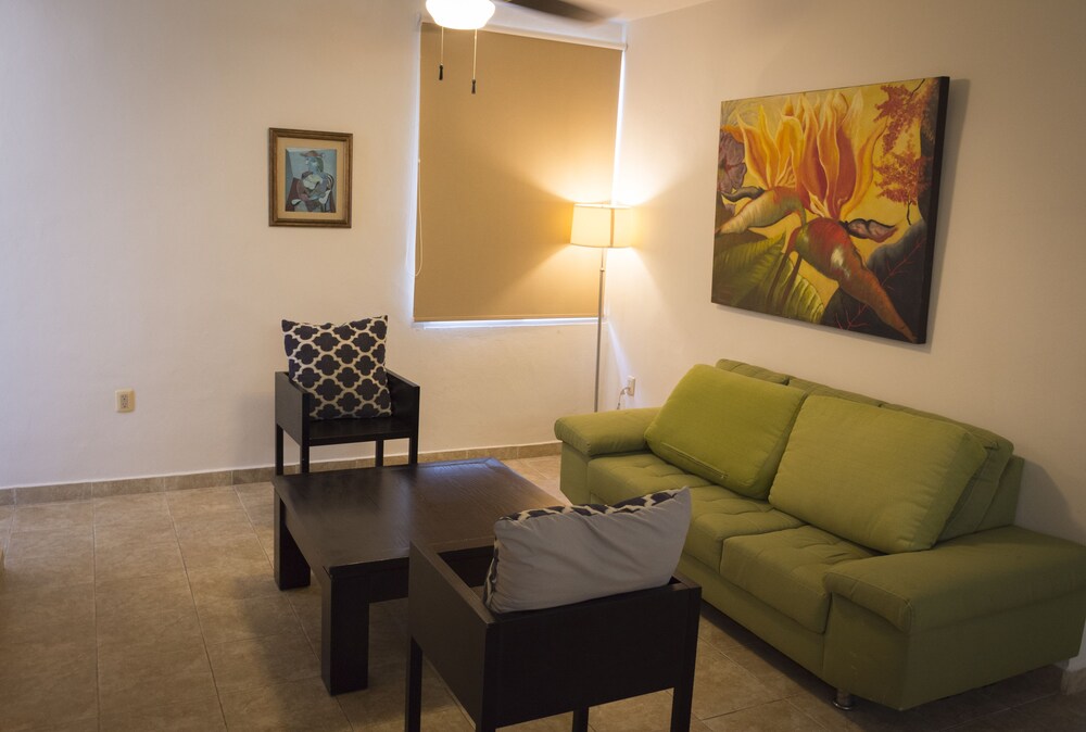 Maya Suites By LHMG