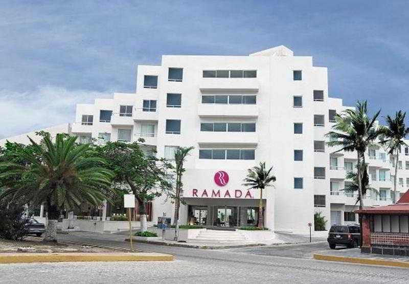 Hotel Adhara Express