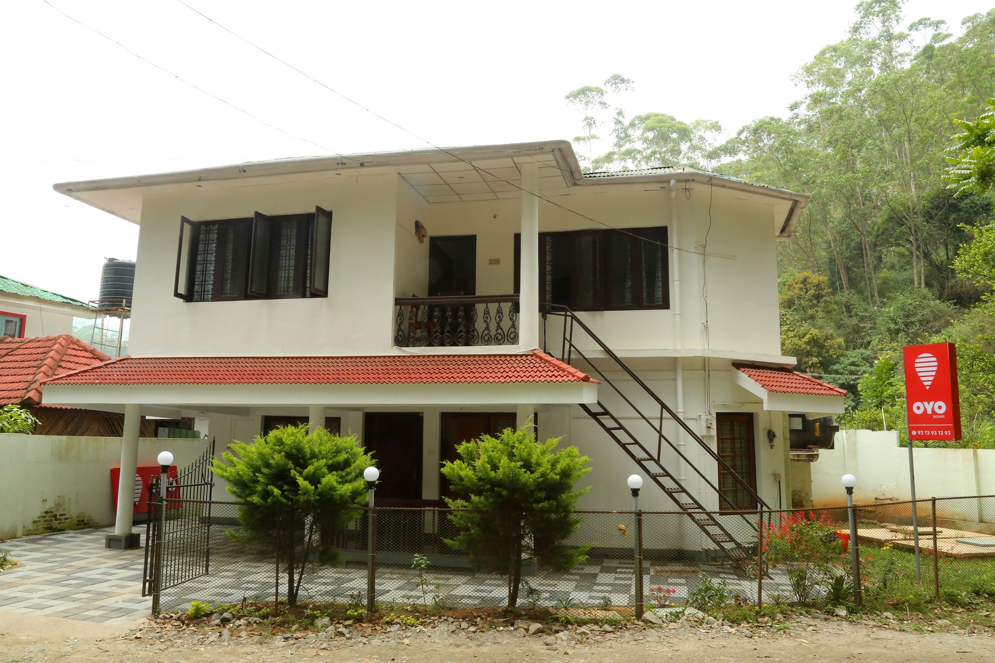 Winter Castle Homestay