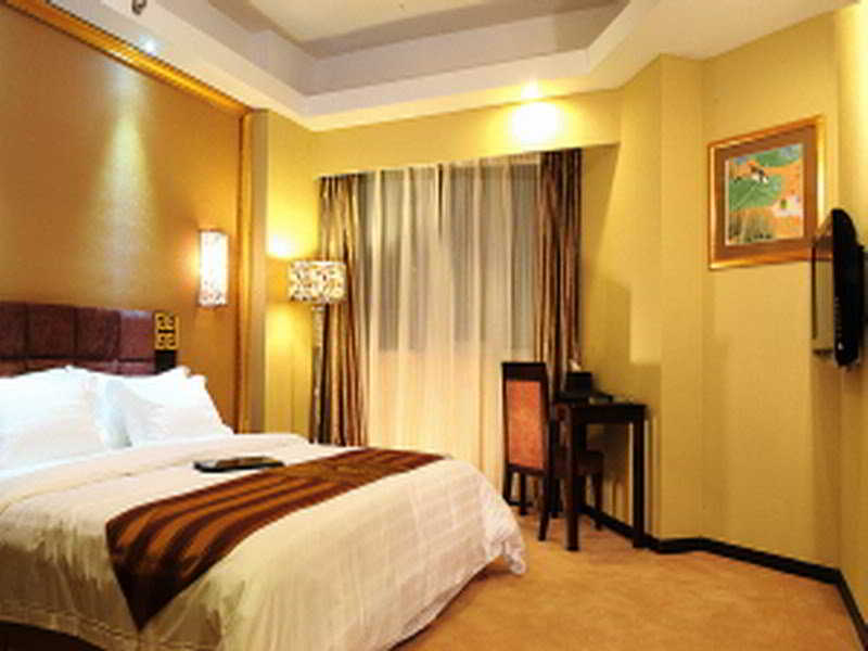 Fortune Hotel