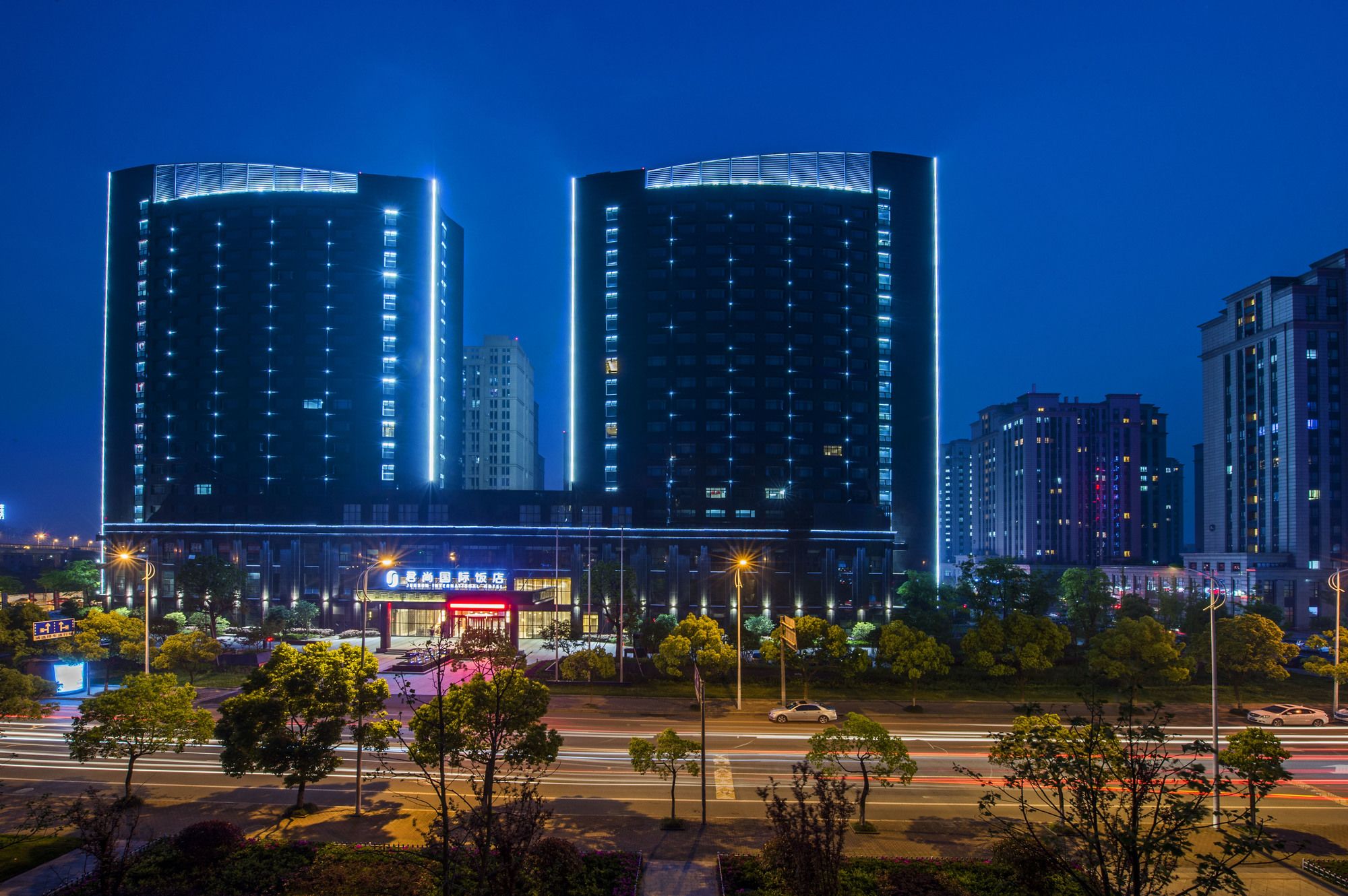 Jun Sun Hotel