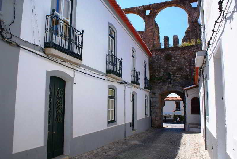 Casa Da Muralha