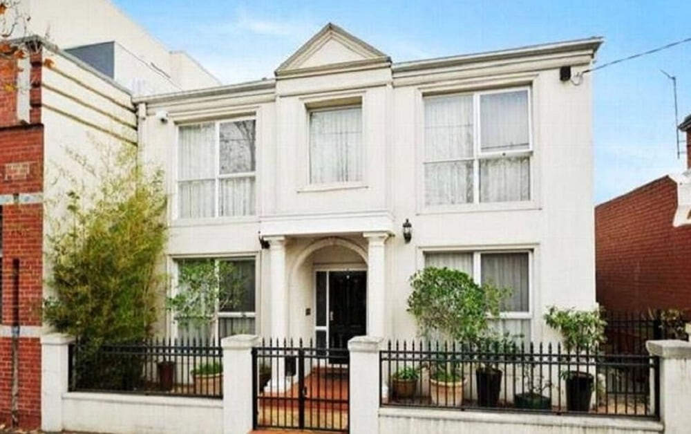 15 Charles Abbotsford Mansion