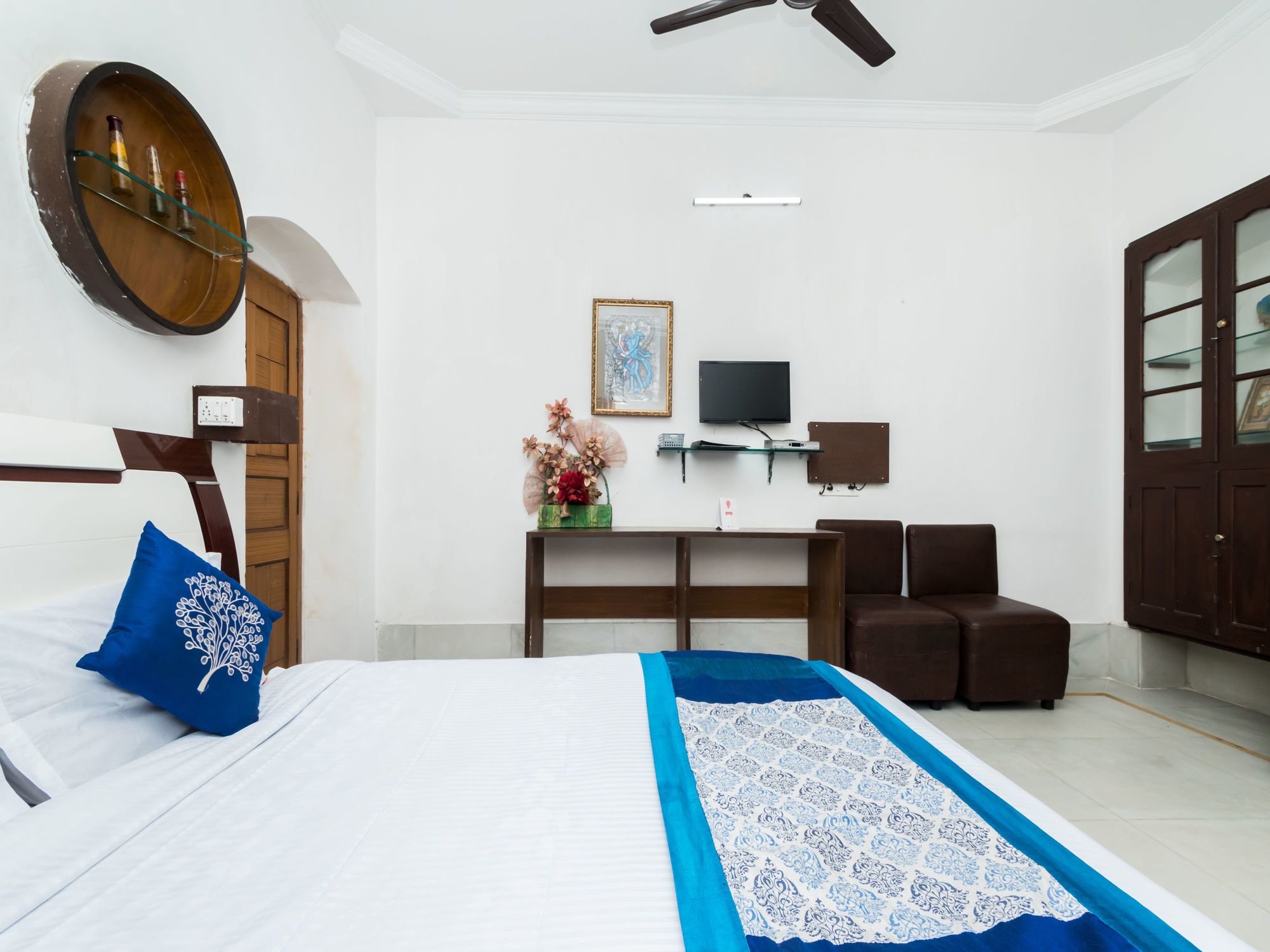 Inspirasun Kalighat by OYO Rooms