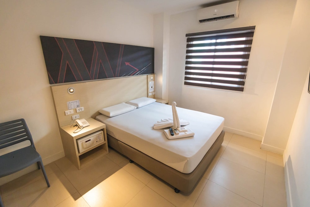 WOW Budget Hotel Cubao by SMS Hospitality