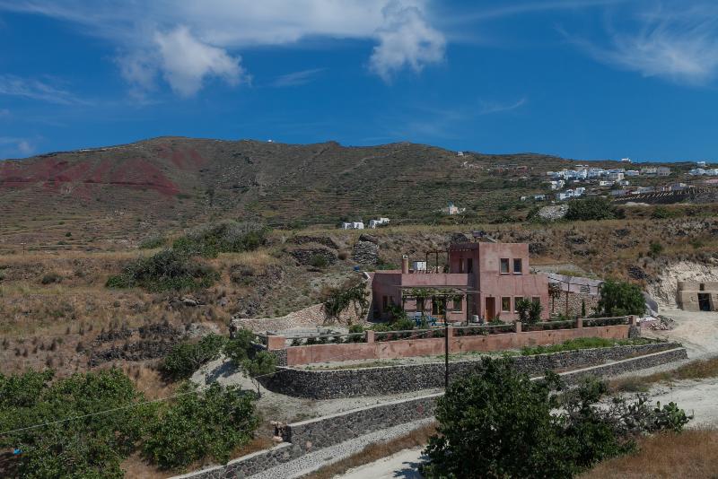 ROSEPEPPER VILLA