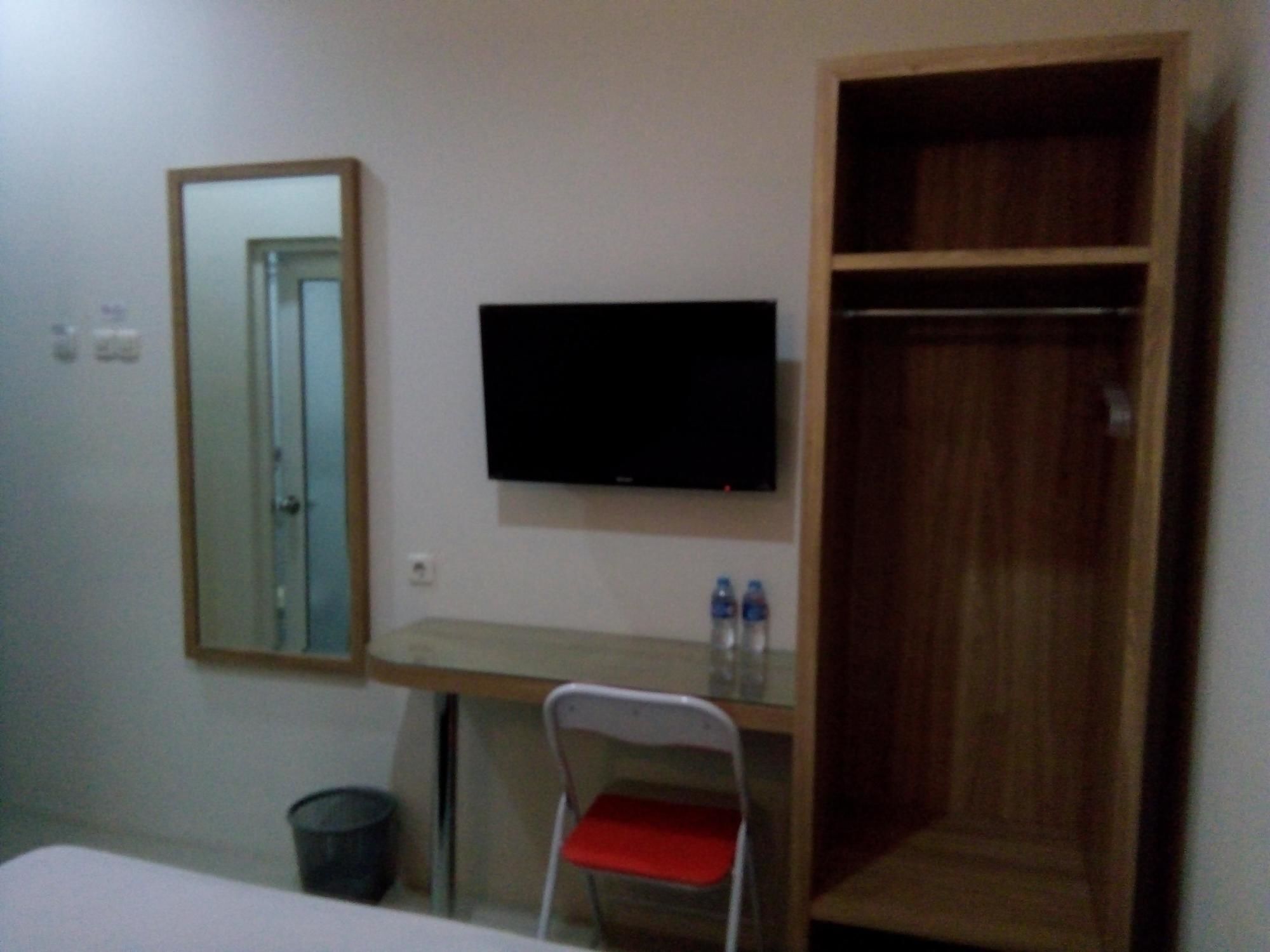 Ethan Hotel