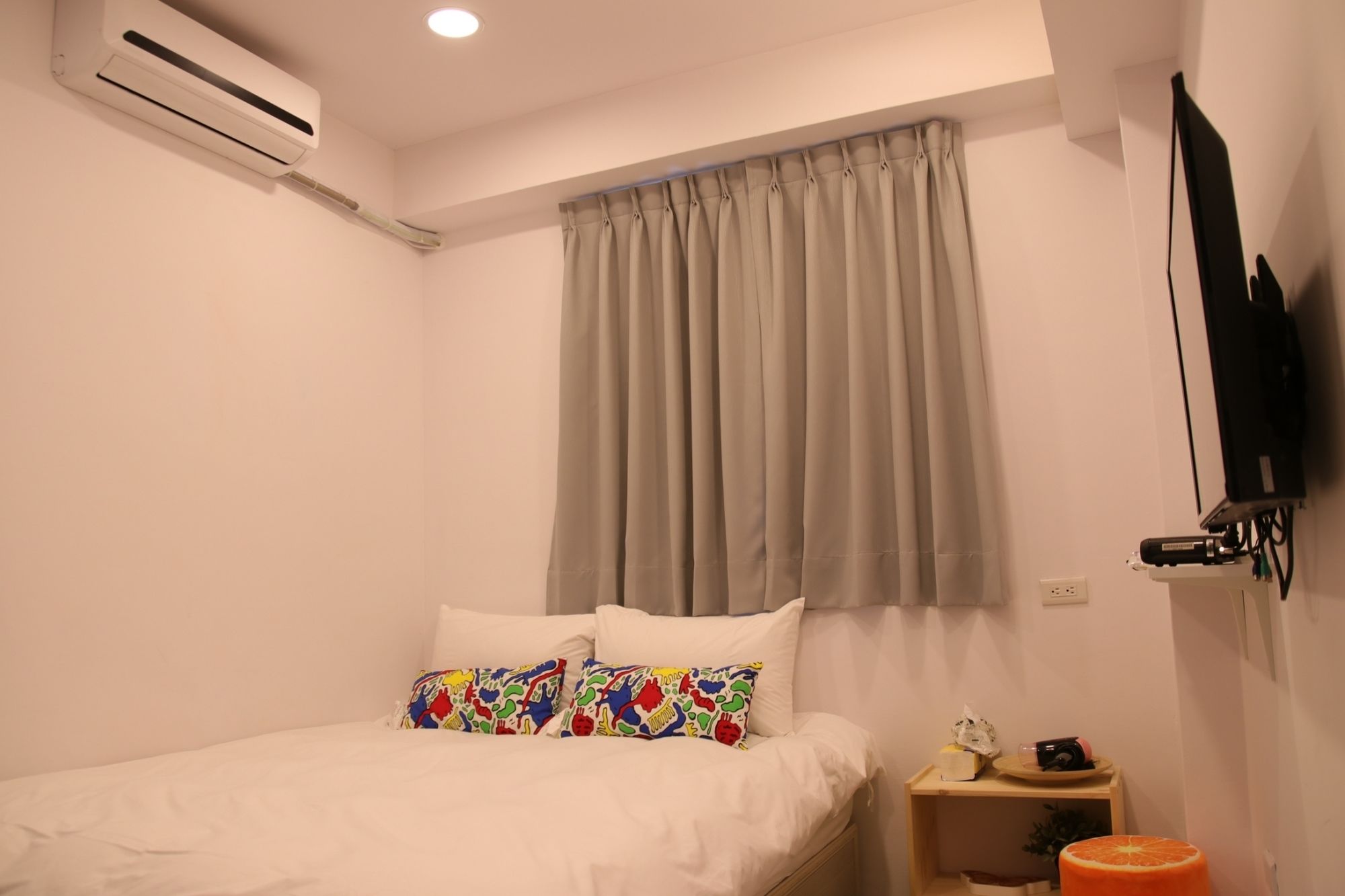 Fengjia Base 14 Hostel