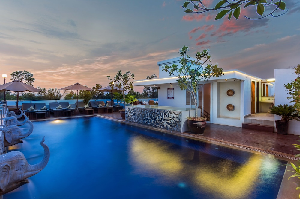 Nita by Vo Luxury Hotel