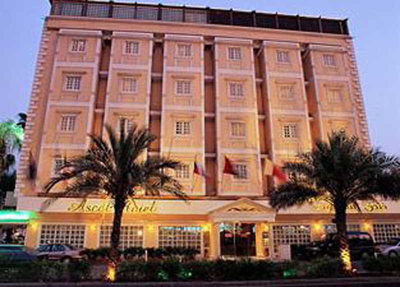 Ascot Hotel
