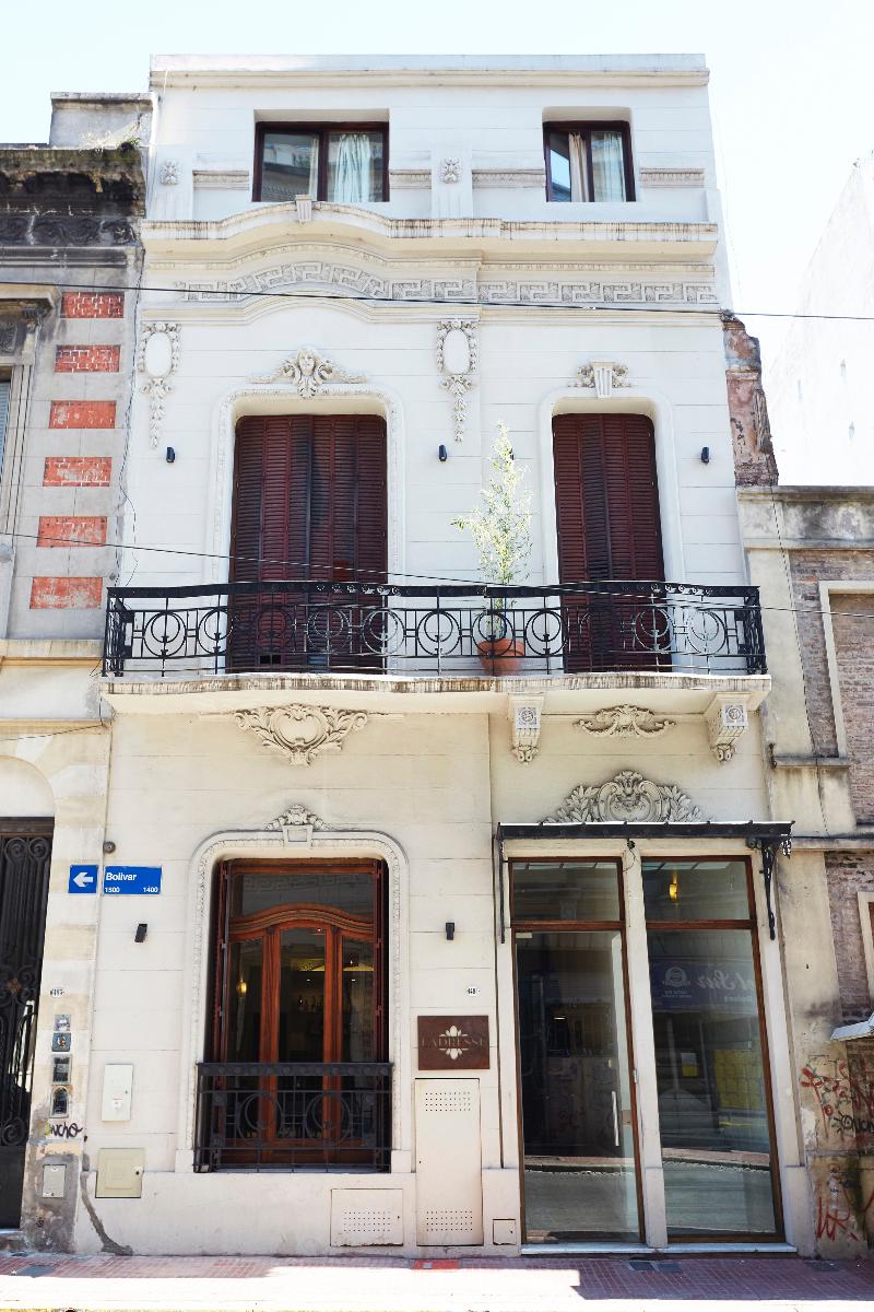 L'Adresse