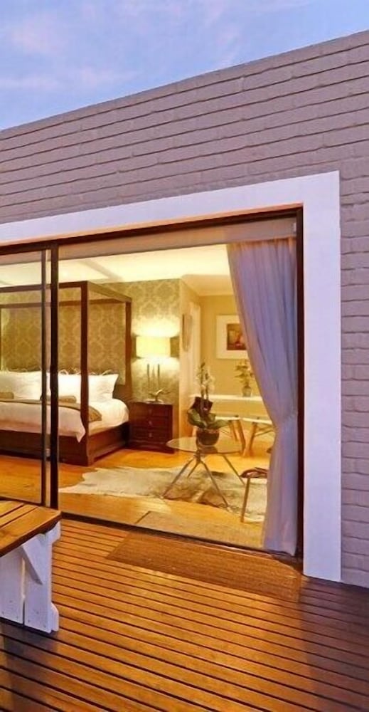 Afribode Maple Cottage