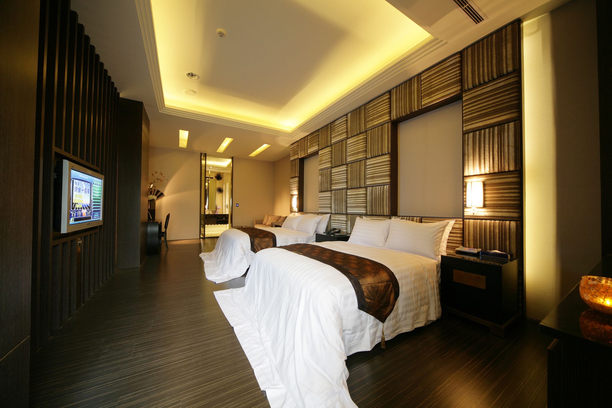 Dubai Villa Motel