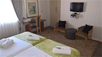 Ca Ira Wellness Retreat