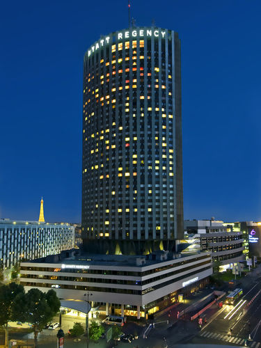 Hyatt Regency Paris Étoile