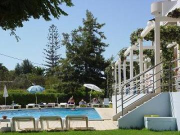 Apartamentos Maralvor