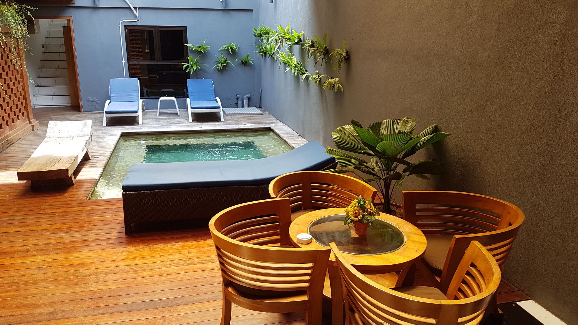 Kayun Hostel Downtown