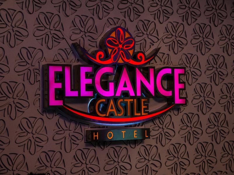 Elegance Castle Hotel