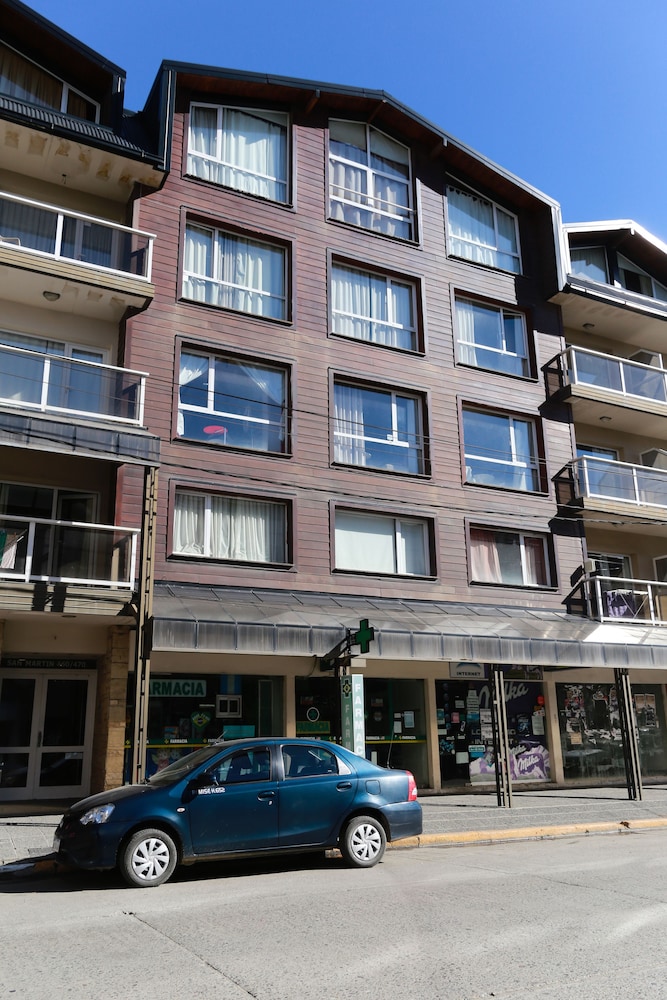 San Martin Suites