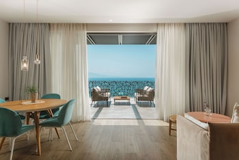 Glow Boutique Hotel & Suites