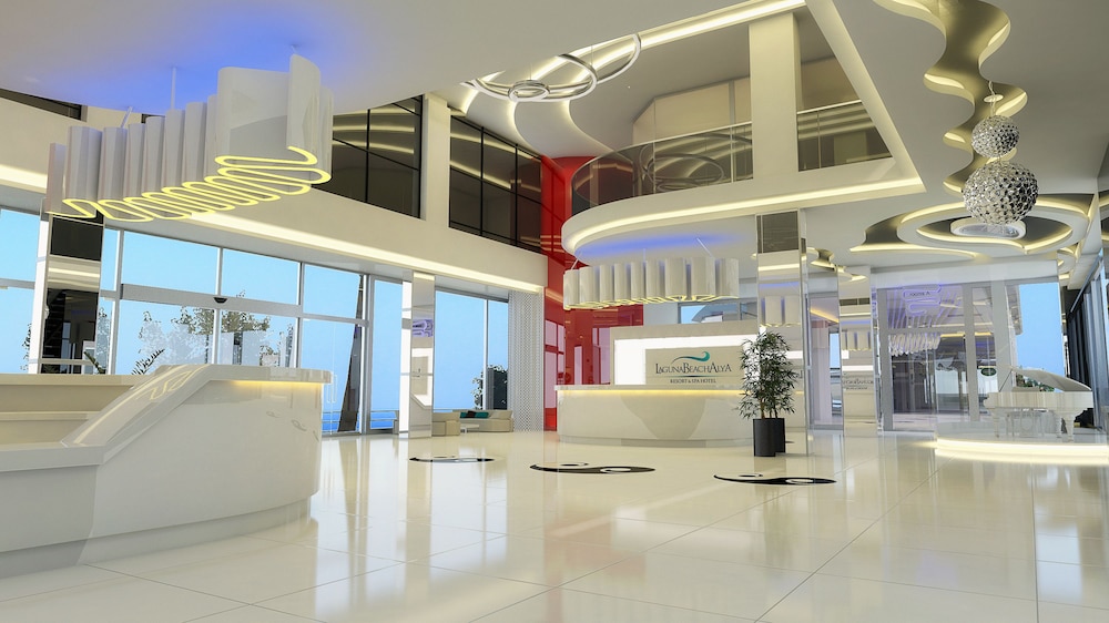 Laguna Beach Alya Resort & Spa