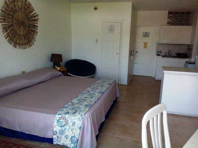 Chateau Blanc Apartments On Se