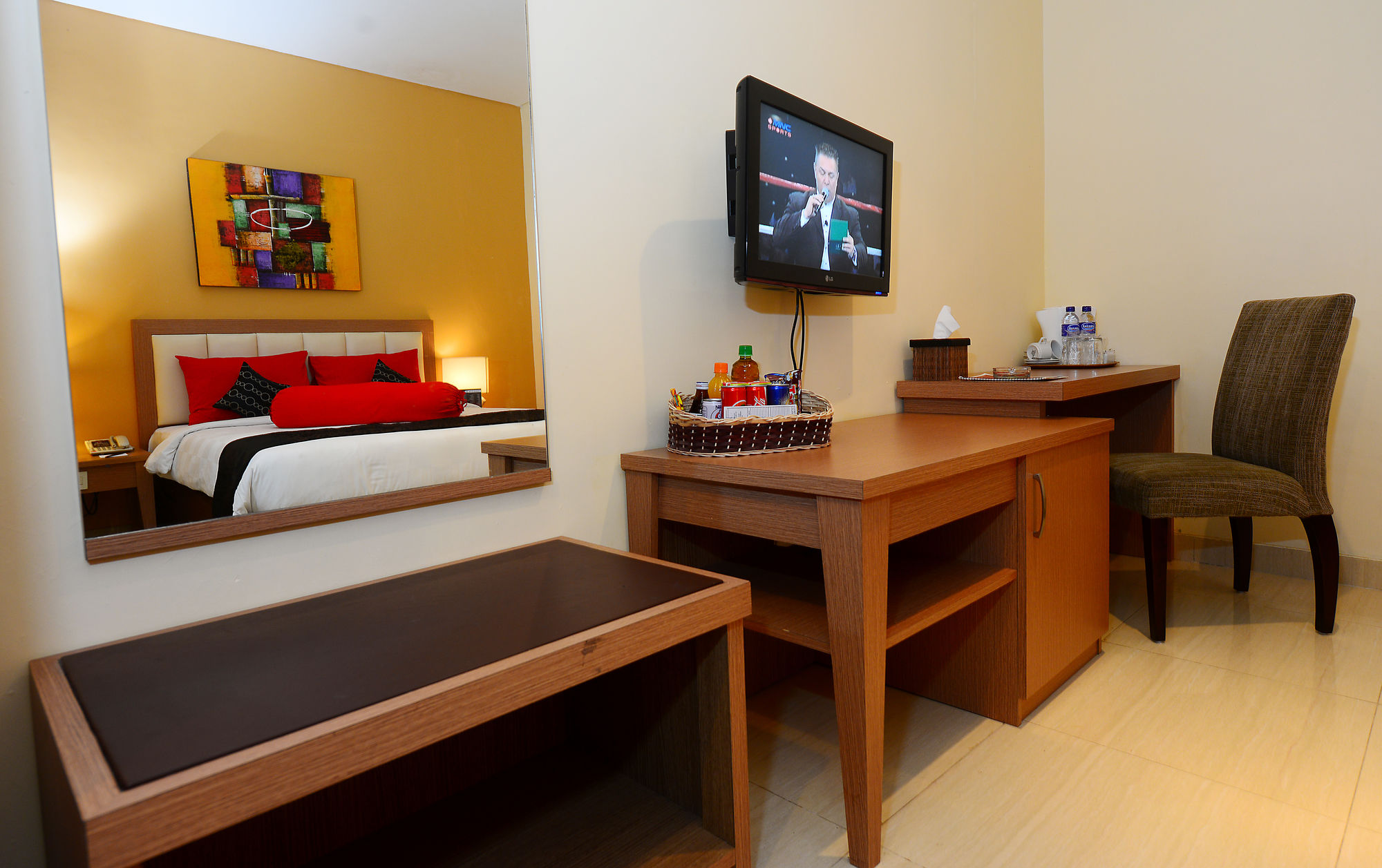 Scarlet Hotel Makassar