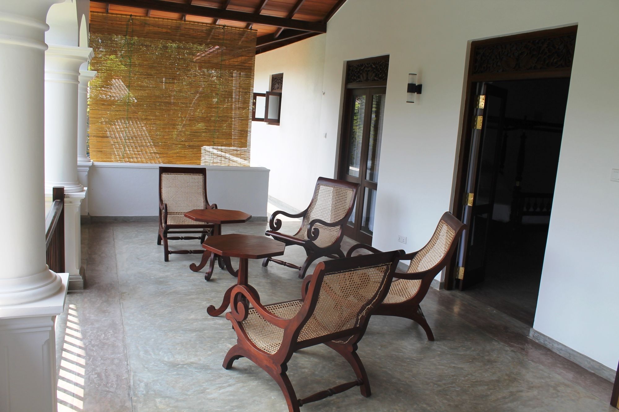 Villa Shanthi