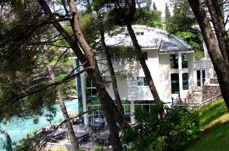 Ambasador Podgorica