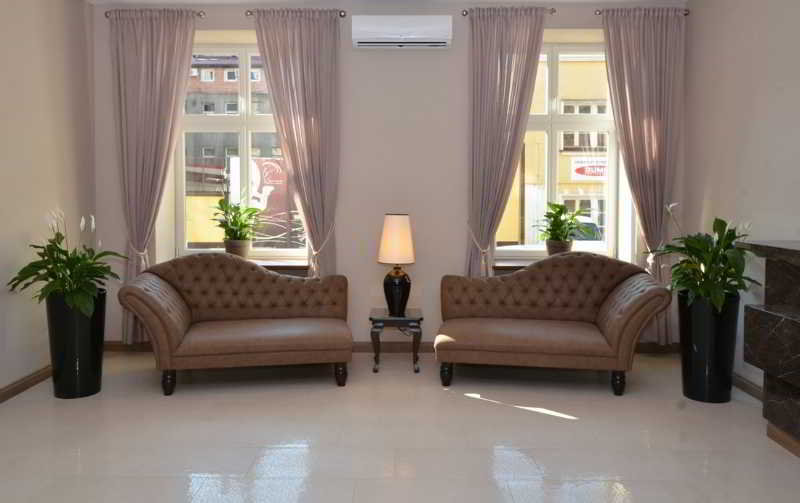 Metropolitan Boutique Hotel