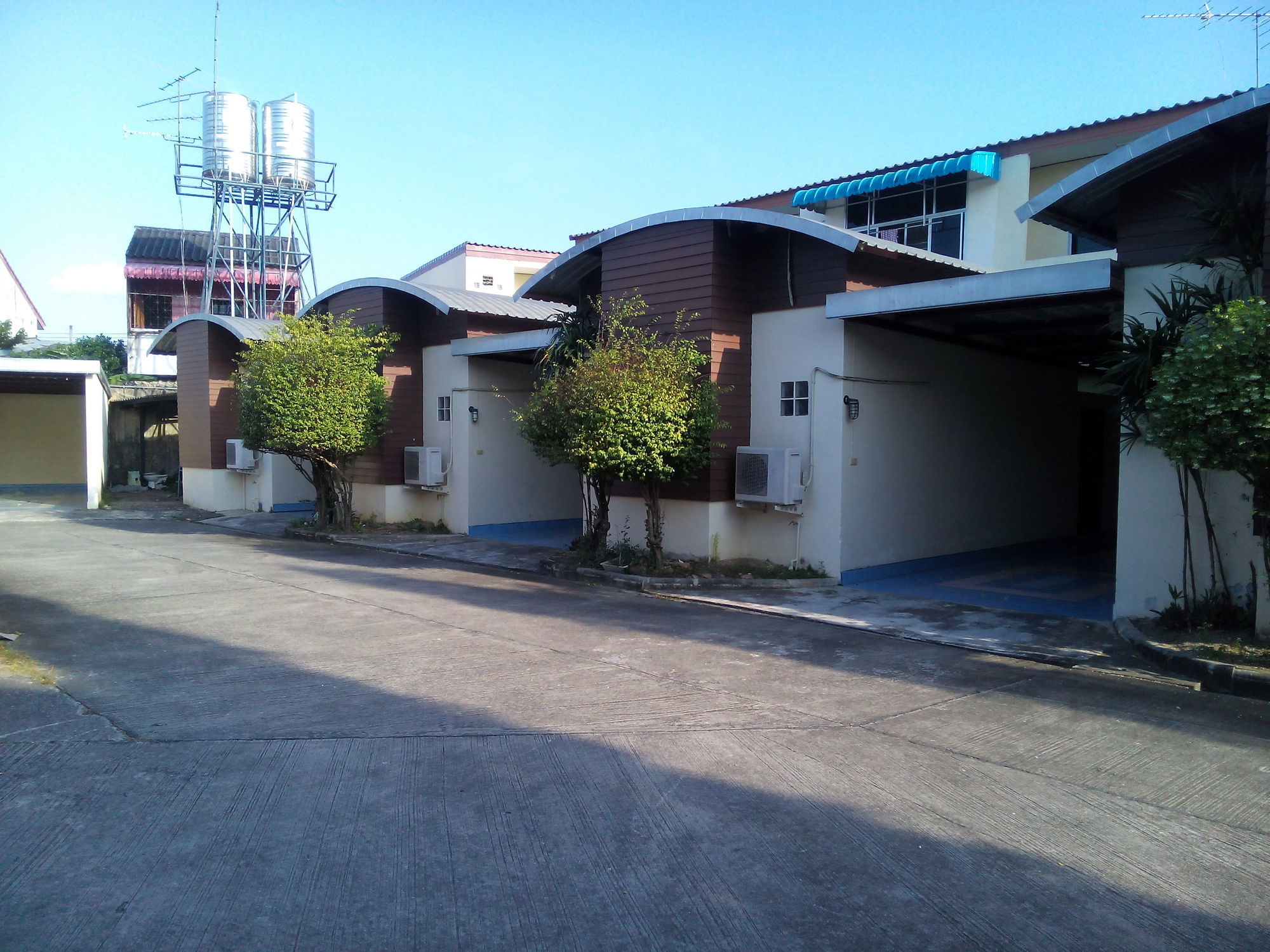 Sutha Garden Resort