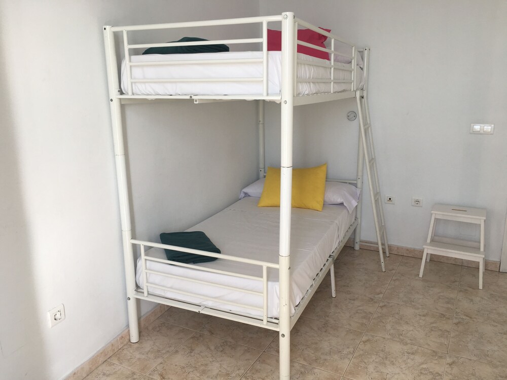 La Moraga De Poniente Malaga Hostel