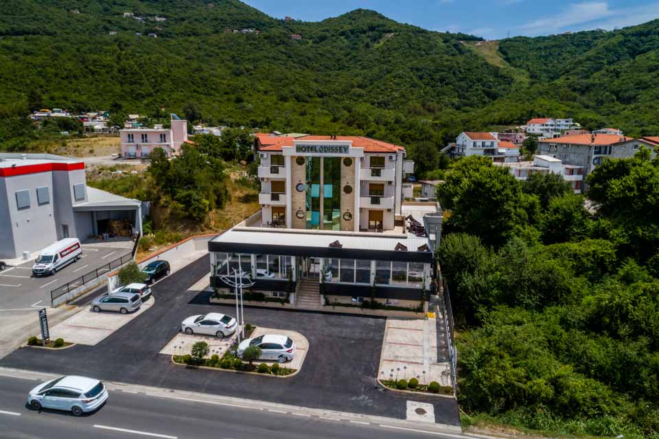 Hotel Odissey