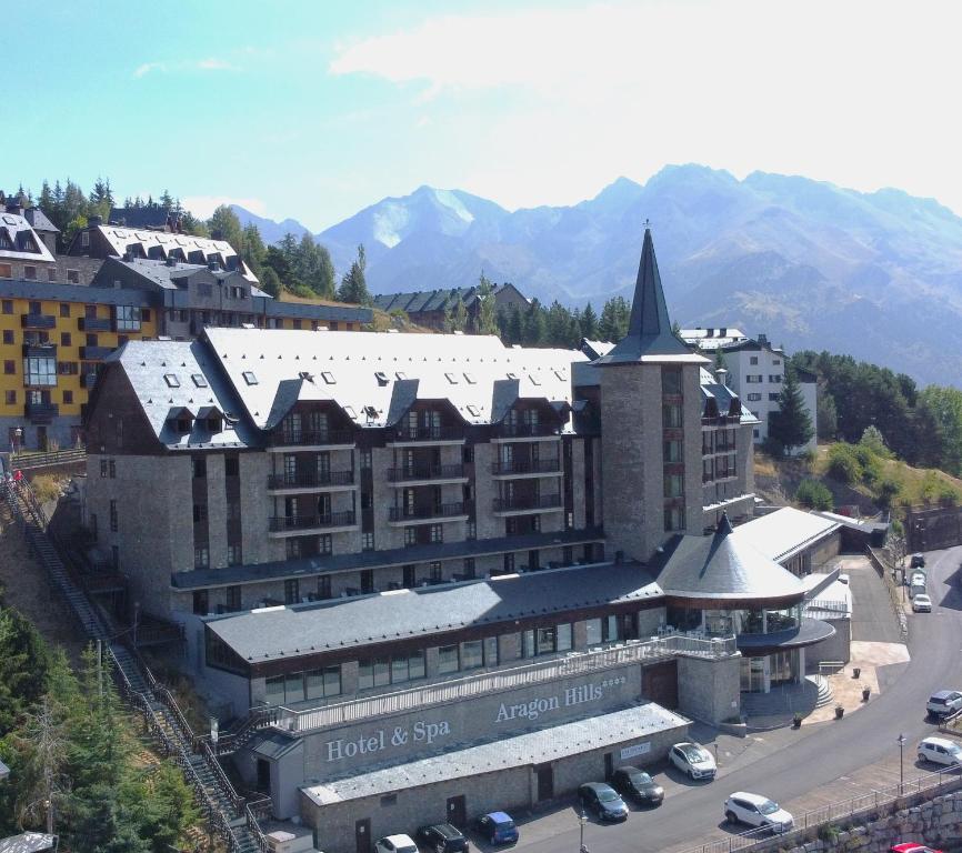 SNÖ Aragón Hills Hotel