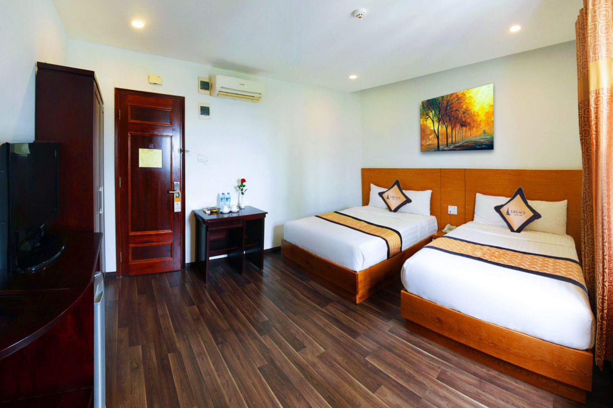 Legacy Hotel