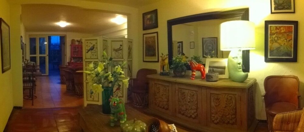 Casa Tlaquepaque Galeria