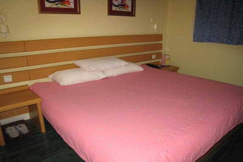 Home Inn Wuhan Louyu Road