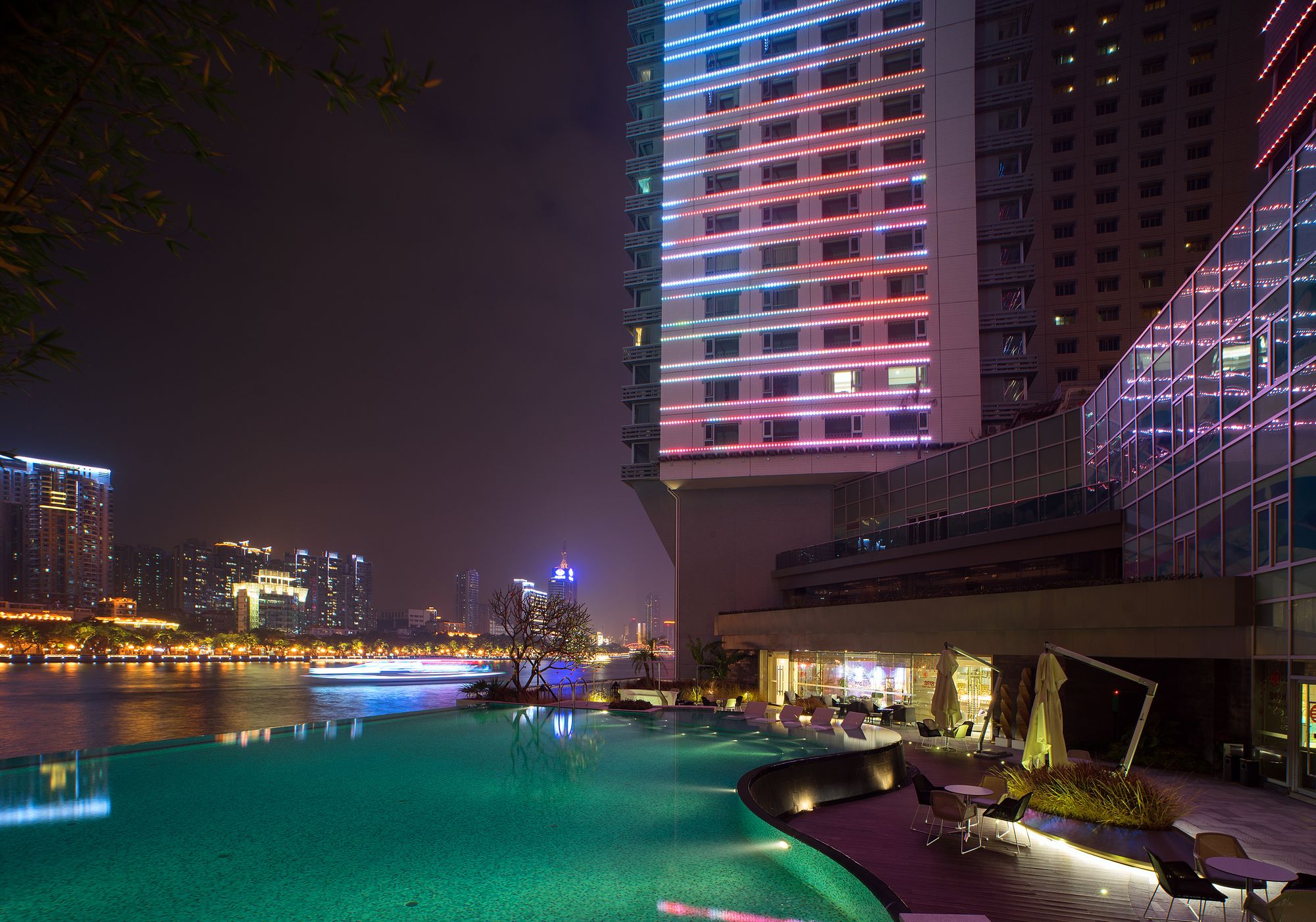 Nomo Residence The One Riverside Hotel