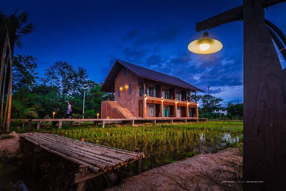 Phu-Anna Eco House