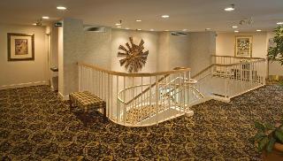 Ramada by Wyndham Nashville/Music Valley