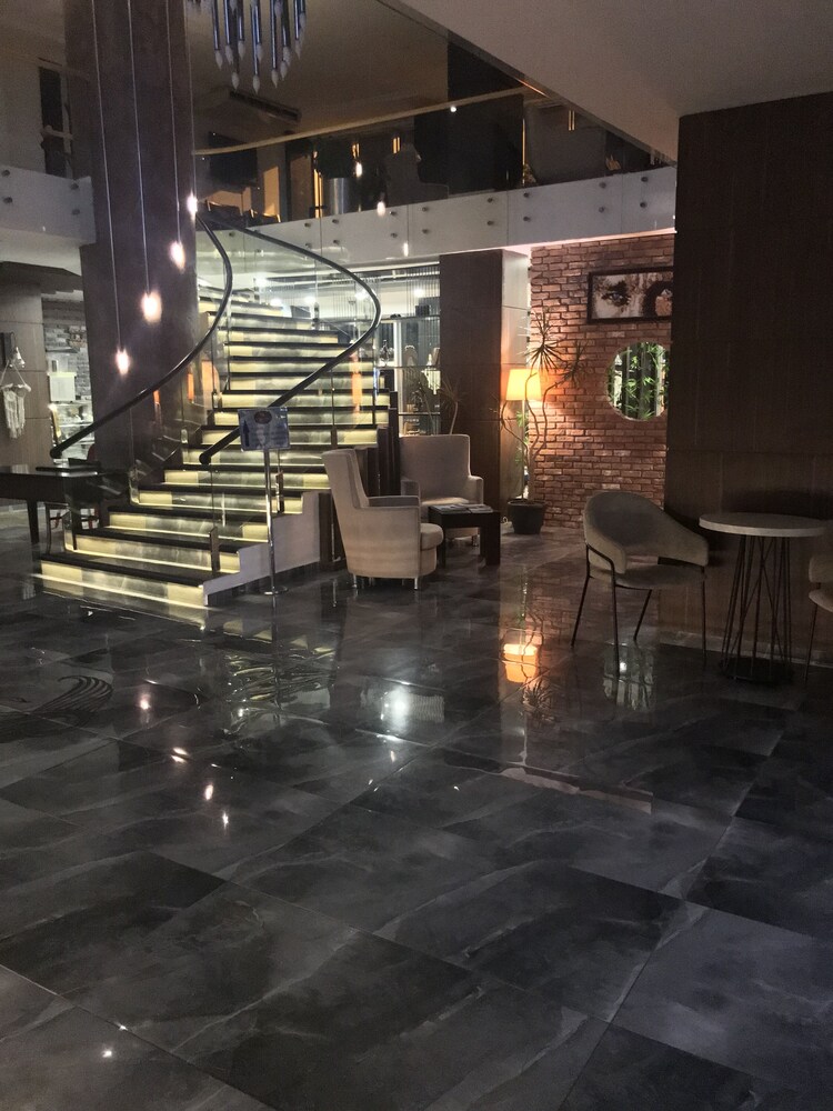 Simisso Hotel