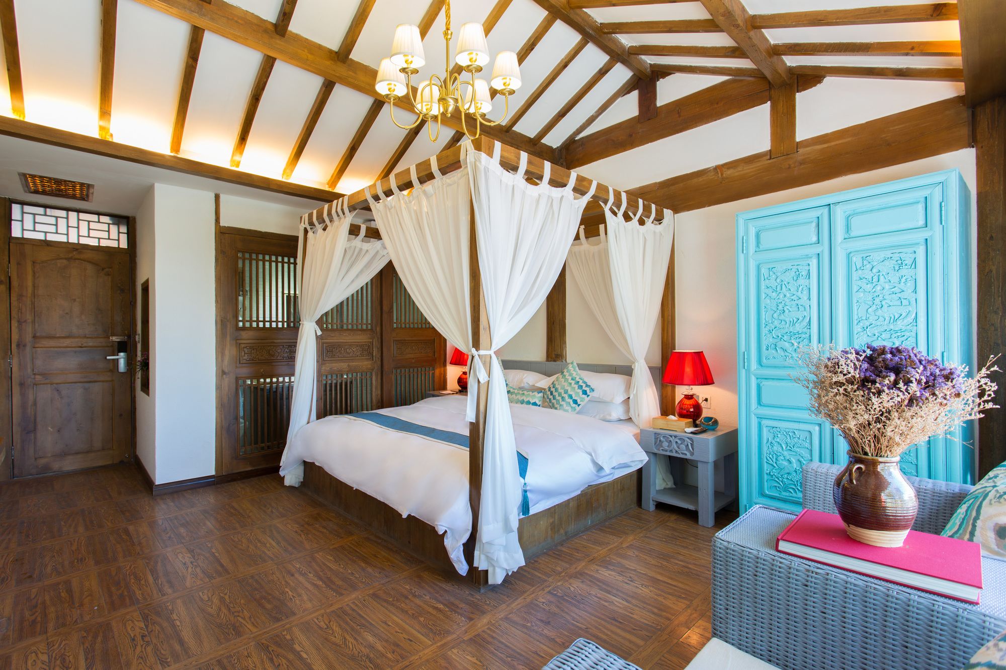 Hua Zhu Fansu Yunju Homestay