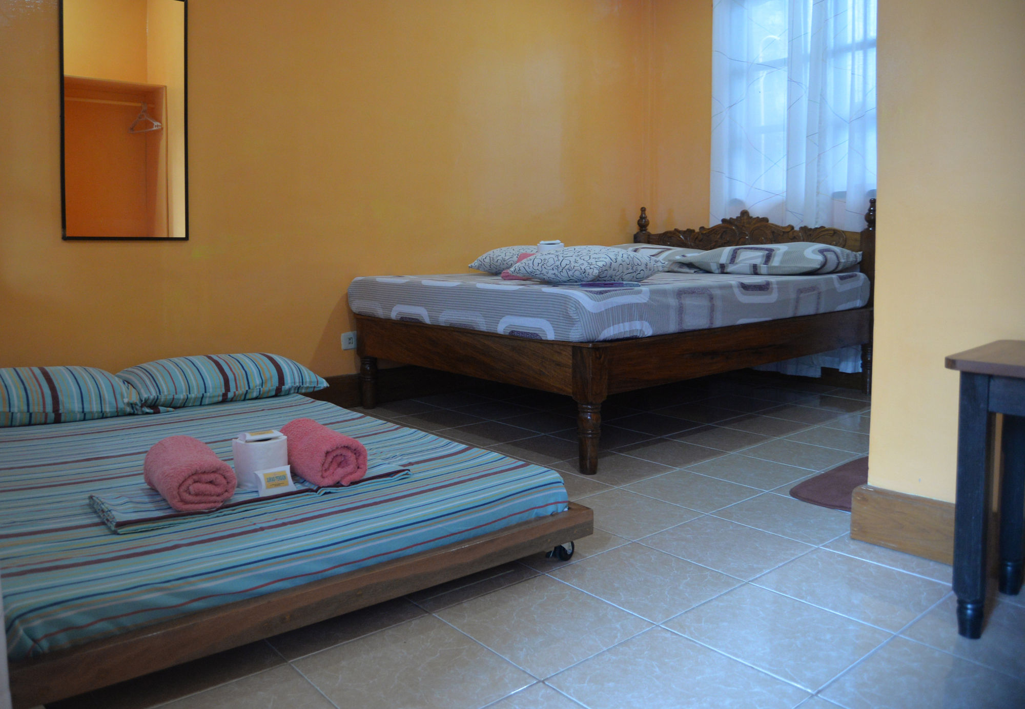 Jurias Pension